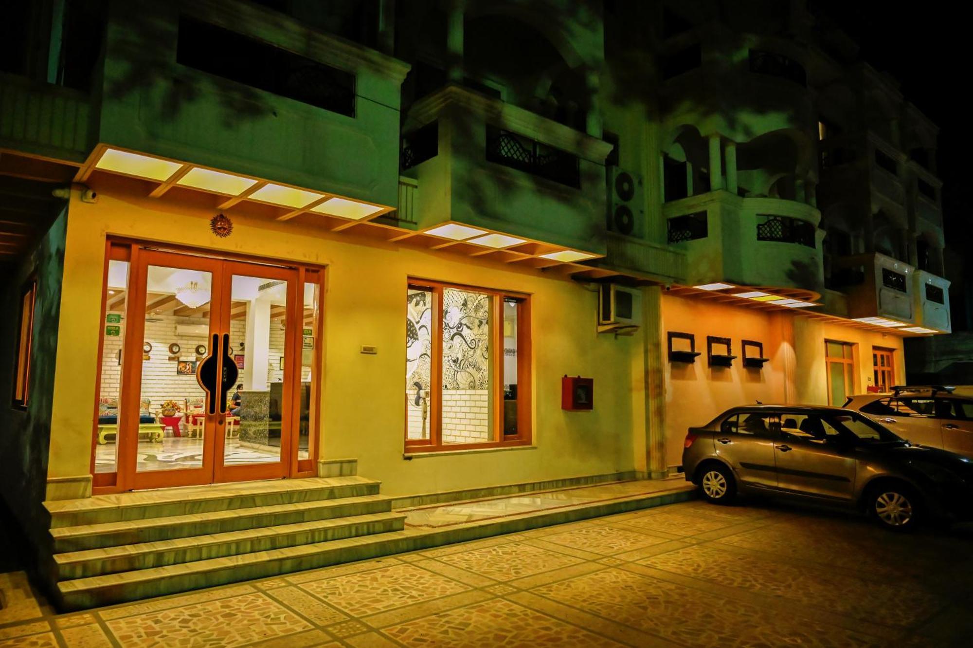 Trimhotel Buddha Varanasi — Photos 2